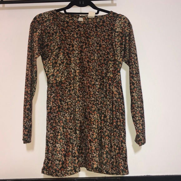 👛2/$12 Zara Girls Velvet Floral Dress - Picture 2 of 6